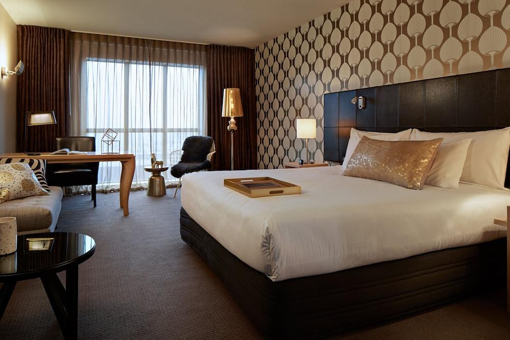Museum Apartment Hotel, Independent Collection By Evt Wellington Bagian luar foto A room at the Hotel du Vin & Bistro, Birmingham